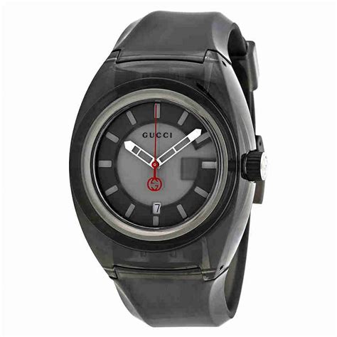 Gucci Unisex Sync 137 Series Watch YA137114 